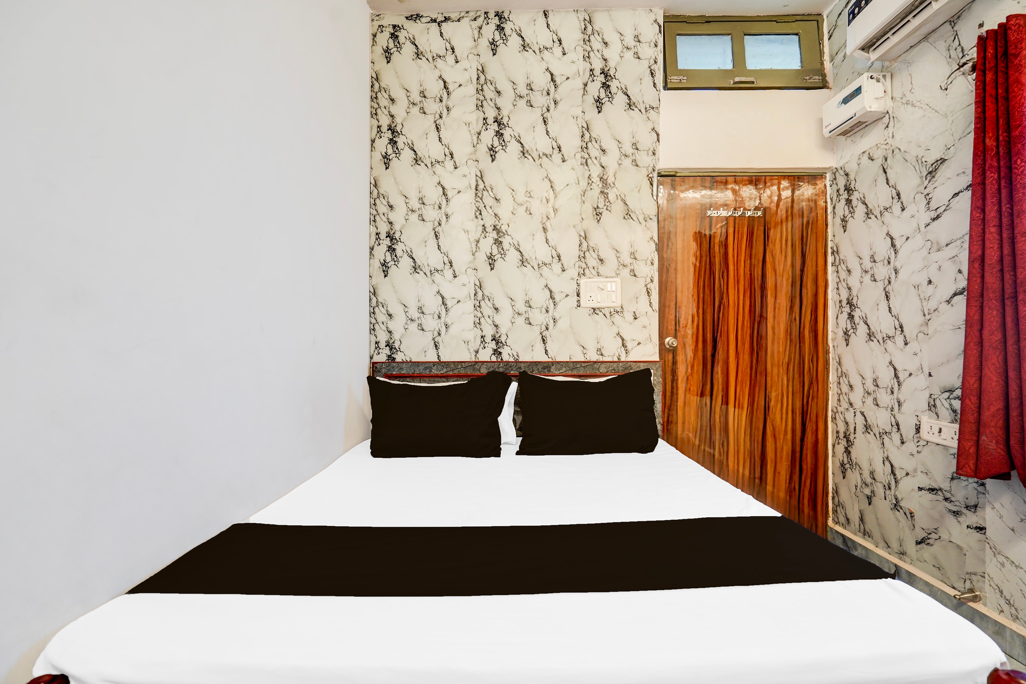 Hotel O Glory Residency Guest House - Tap to explore photos