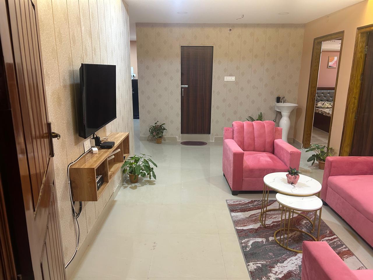 Serene Homestay - Tap to explore photos