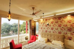 Monuments View, Delhi