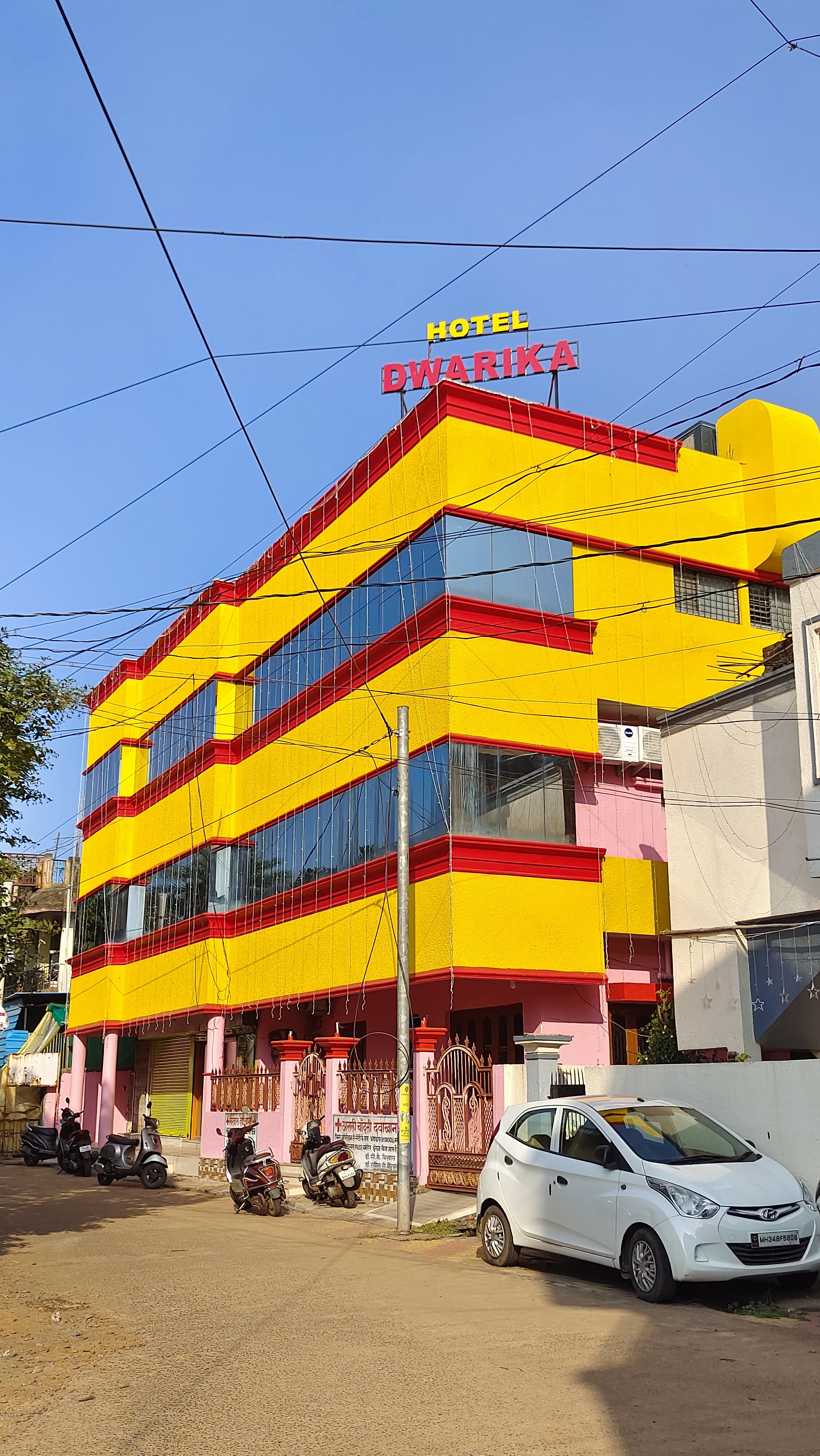 Hotel Dwarika - Tap to explore photos