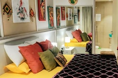 Cherry's Cottage Lux Studio Pools Open, Gurgaon