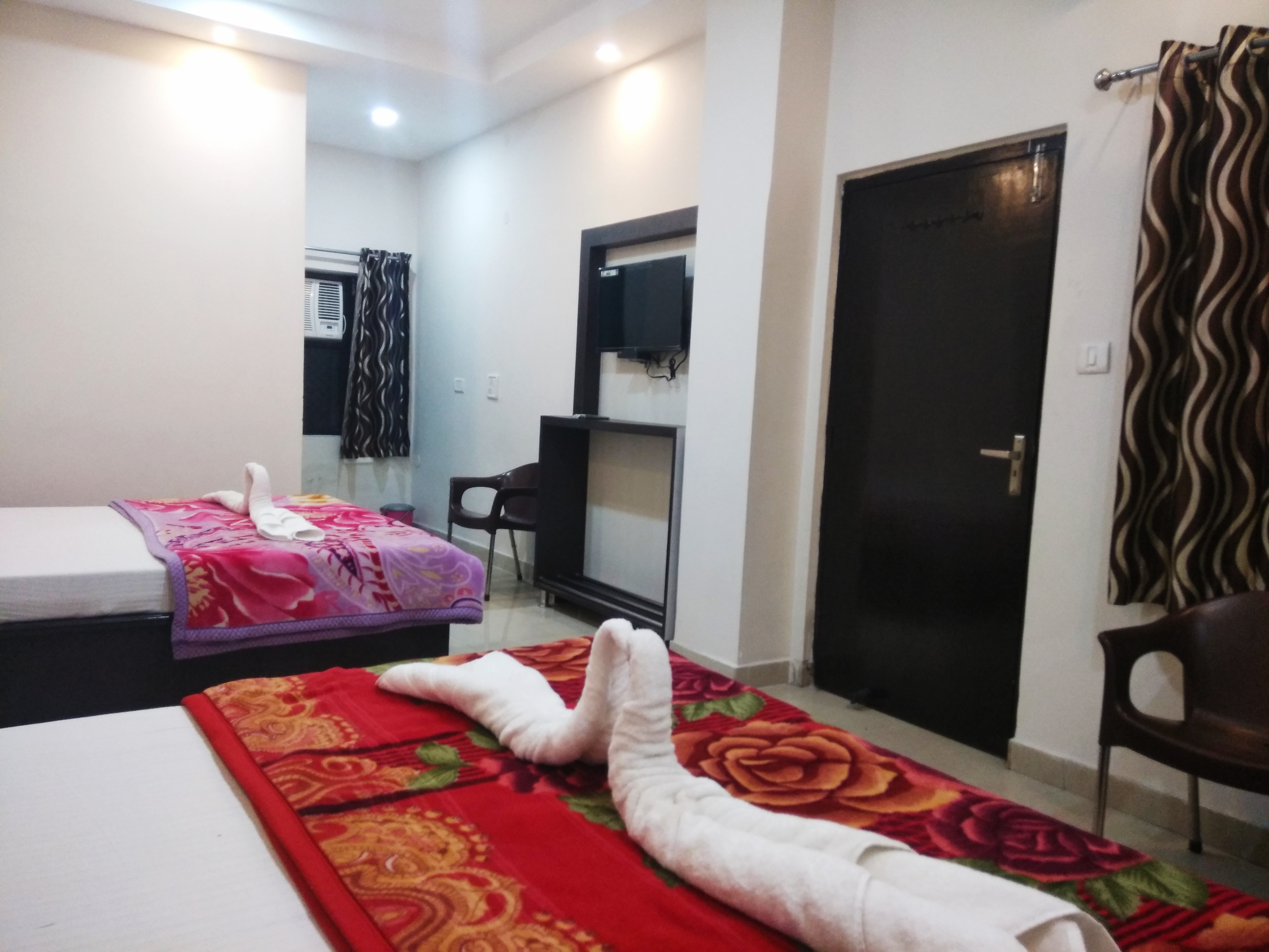 Madhuban Guest House - Tap to explore photos