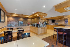 Best Western Plus Olympic Inn, Klamath