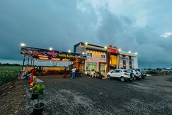 Aanandam Hotel Resort, Omkareshwar