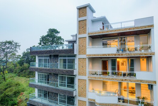 Alaya Stays Udgam Vilas 3-BHK With Lift