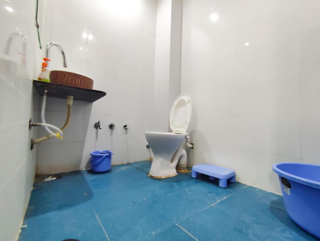HOTEL SARDAR ROOMS - Tap to explore photos