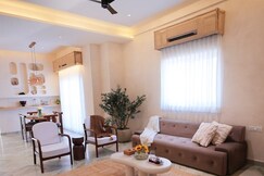 Meadows Inn, Hyderabad