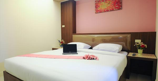 Royal Express Inn Sukhumvit Bangkok At Inr 9 Off 10 - 