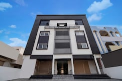 Townhouse Kurnool Bus Terminal Formerly Hotel Lakshmi Pride, Kurnool