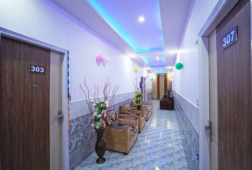 Hotel O One plus One residency