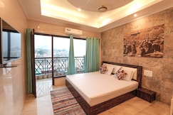 Hotel Grand Galaxy (Near Ganga Ghat), Rishikesh