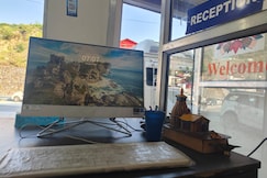 Hotel Jagdamba and restaurant, Guptkashi