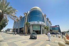 Sunday Business Avenue Formerly Rand Hotel, Riyadh