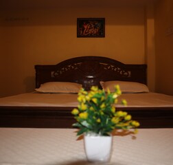 Deluxe Room 1