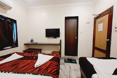 Hotel Aaram, Surat