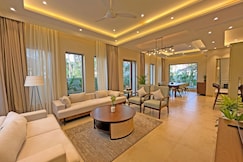 Luxury 4BHK Villa | Pvt Pool | Near Morjim Beach, Goa