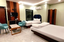 SHIVAM RESORT, Mandarmani