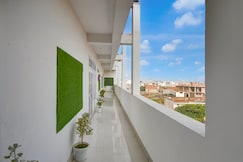 SPOT ON Hotel RR, Lucknow