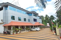 Broadbean Hotel,Chakkarakkal, Kannur