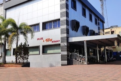  Hotel Nila Residency, Ottappalam