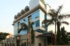 Hotel Suncity Premiere, Mumbai
