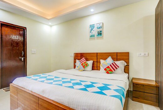 Hotel O RS Residency