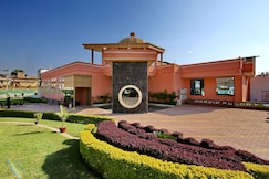 Hardik Resort  50 metres from Raja Ram Temple, Orchha., Orchha