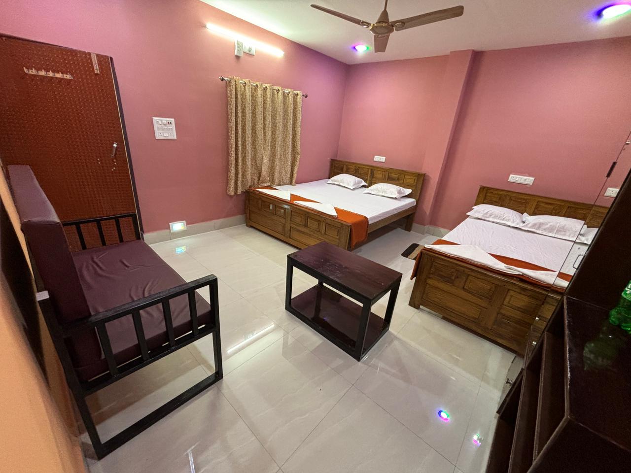 AJODHYA KOTHI HILL RESORT - Tap to explore photos