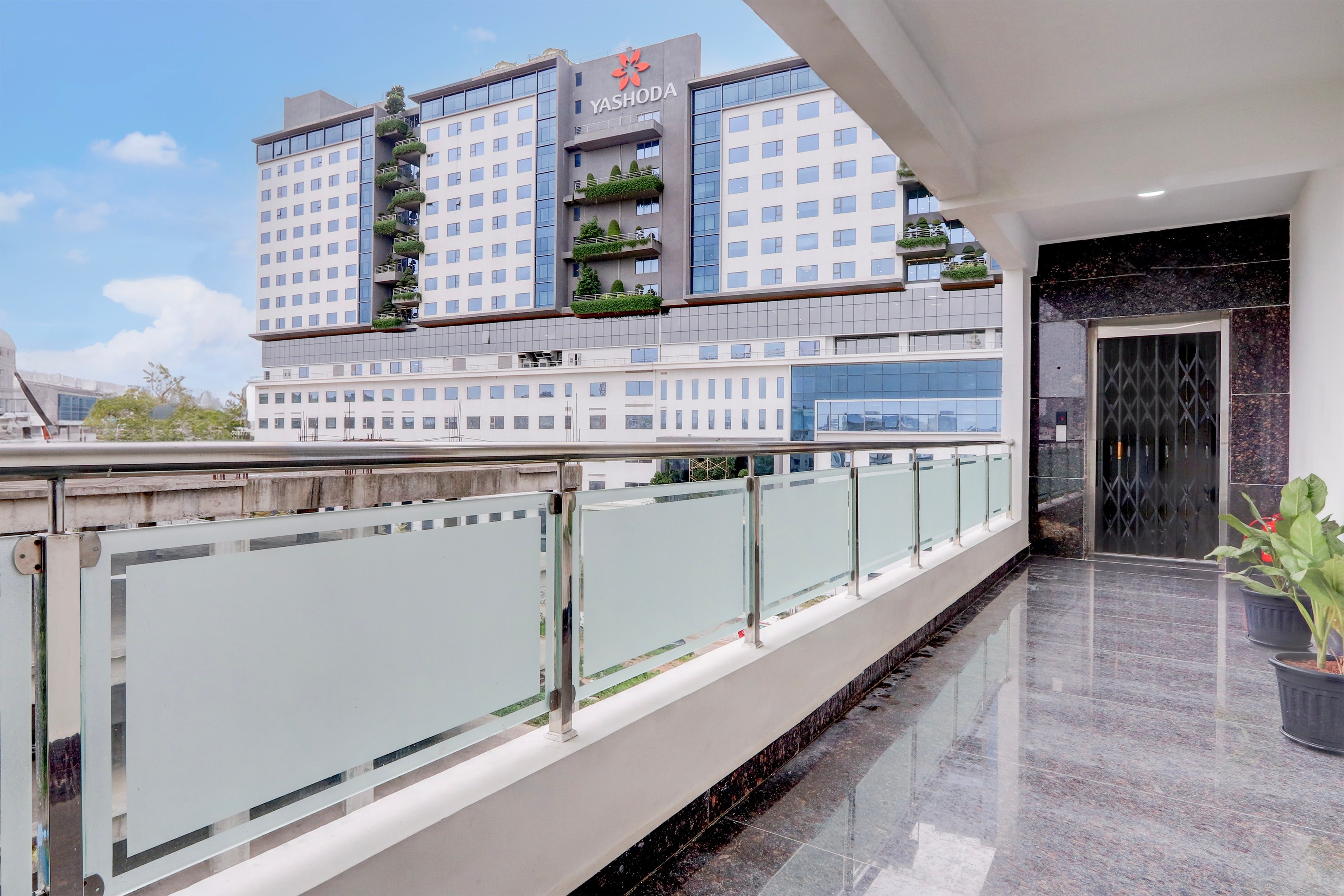 Collection O Sri Jahnavi Group besides Yashoda Hospital hitec city - Tap to explore photos