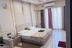 Auspice by suncozy nest, Greater Noida