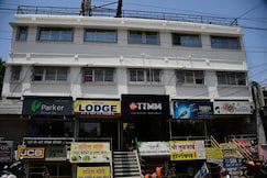 Aditya Lodge, Ambejogai