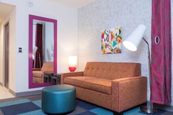 Home2 Suites by Hilton Louisville Downtown NuLu, Floyd, Indiana