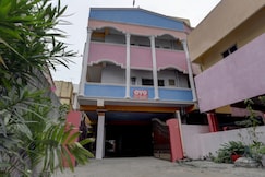 Collection O Velachery Railway Junction Formerly Vijay Guest House, Chennai