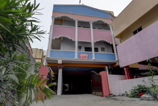 Collection O Velachery Railway Junction Formerly Vijay Guest House