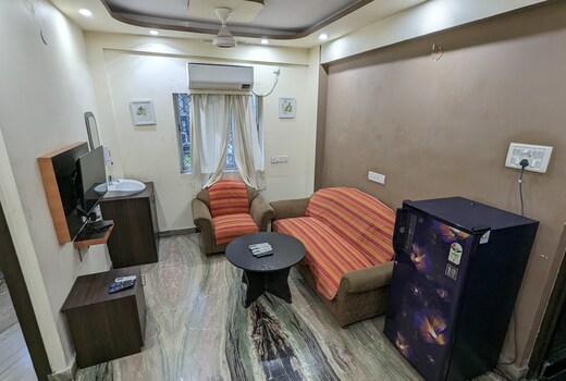 2BHK PR Apt Ideal for Long Stays connecting South Kolkata