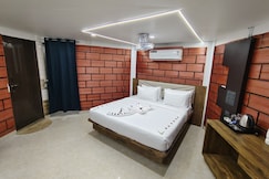 Royal Garden Beach Resort, Mangalore