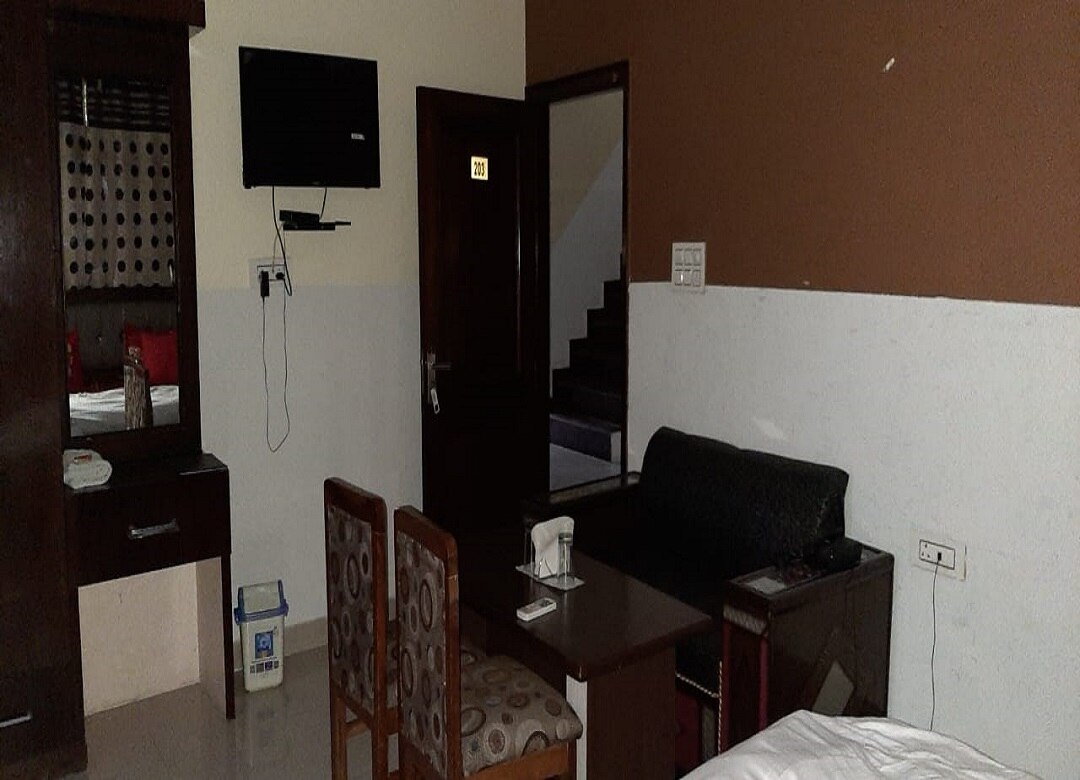 Hotel Abhyam - Tap to explore photos