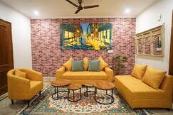 Spacious 3BHK Apt for Families near Medanta Hospital, Noida