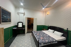 THE RED ROOF INN, Jorhat