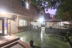 JADE STAY 4 BHK PRAHLAD NAGAR, Sanand