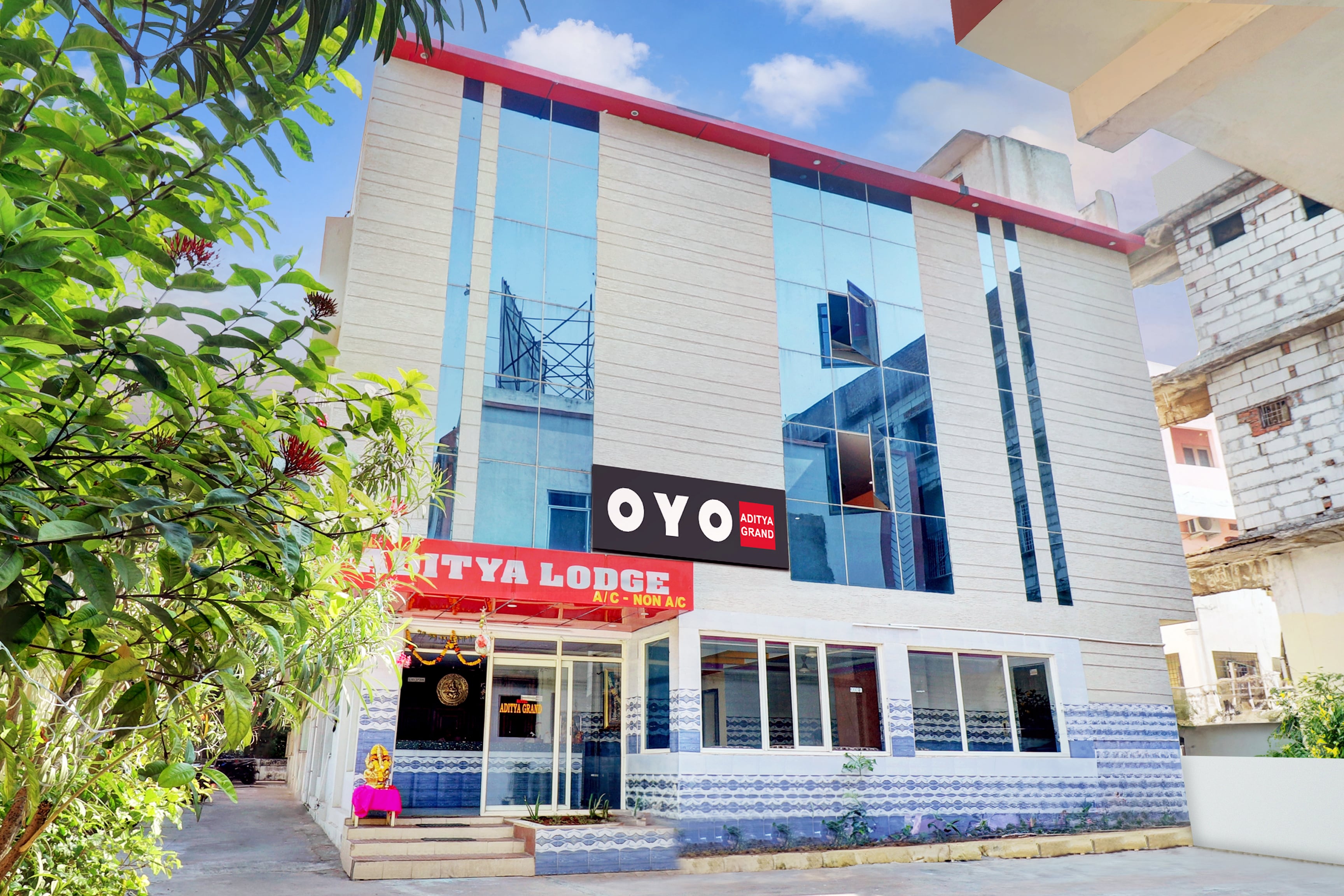 Hotel O Aditya Grand - Tap to explore photos