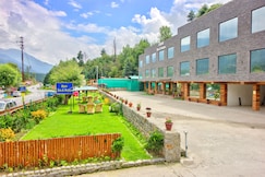 Span Inn & Suites by Alivaa Hotel, Manali, Manali