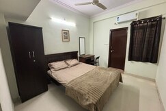 3BHK Apartment Three AC Bedrooms By Dumzy, Hyderabad