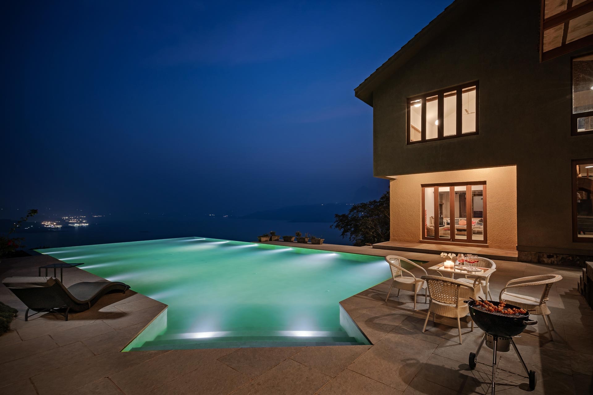 LohonoStays Om Anantha 4 Bedroom - Tap to explore photos