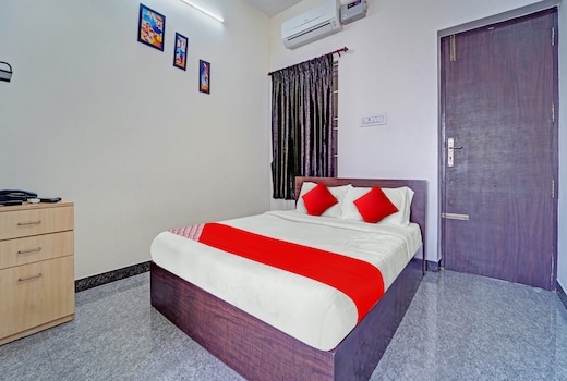 Hotel O Royal Residency