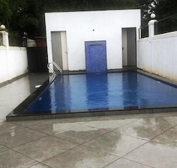 Swimming Pool 1