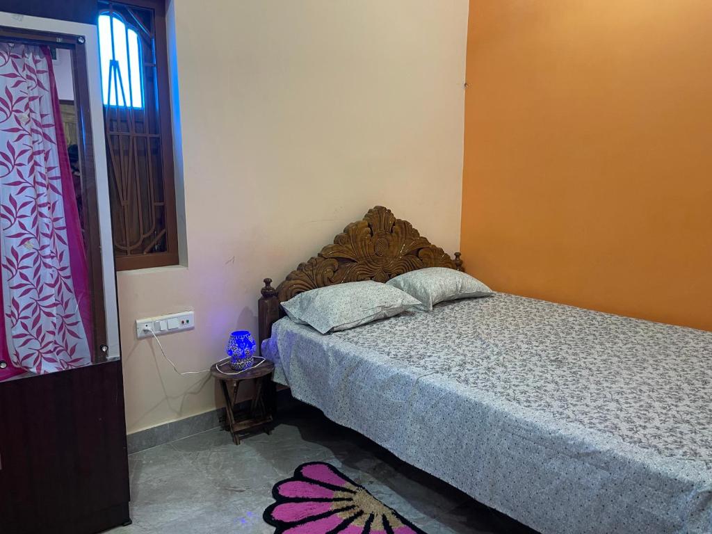 Babita Residency Guest House - Tap to explore photos