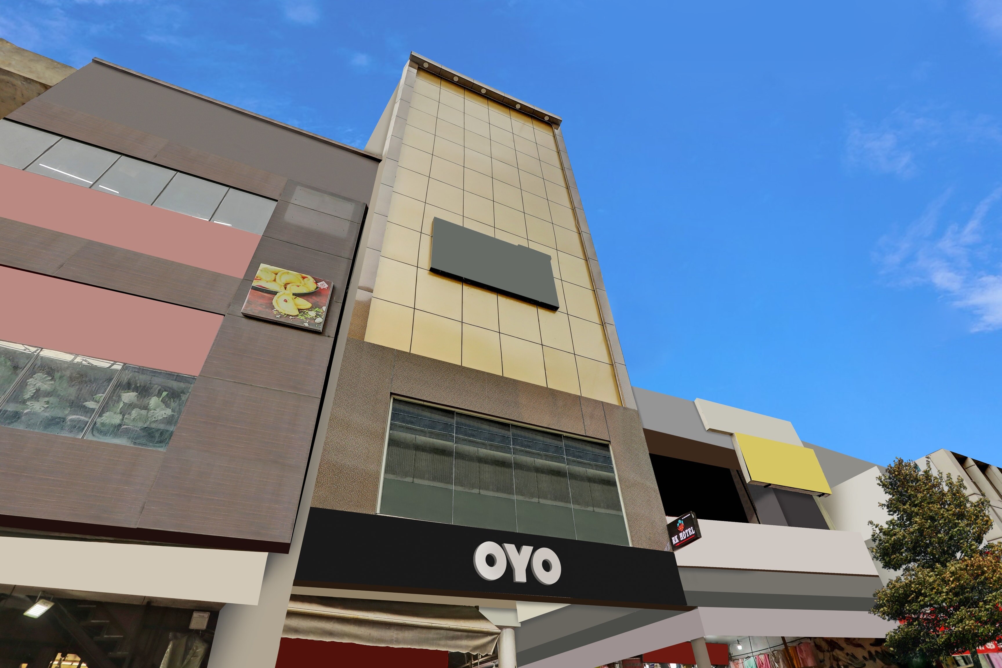OYO 812081 HOTEL TERRENE EMPIRE - Tap to explore photos