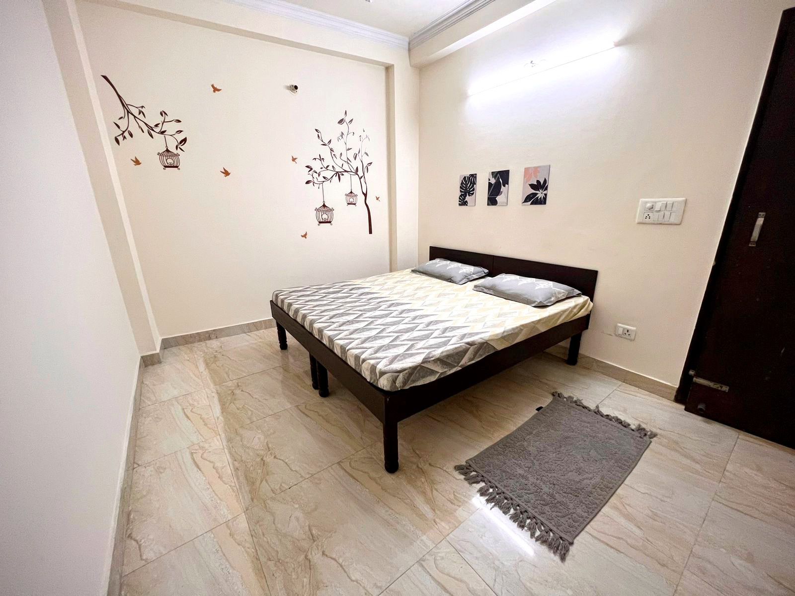 1BHK flat fully furnished - Tap to explore photos