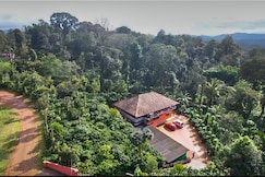 Koorgi Retreat  Cozy Coffee Estate   Bonfire   BBQ, Coorg